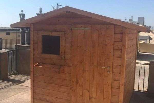 Azienda in vendita: RIVENDITA LEGNA, COSTRUZIONE STRUTTURE LEGNO FORNI,BARBECUE a Genova - Materiali Edili e Showroom - Immagine principale