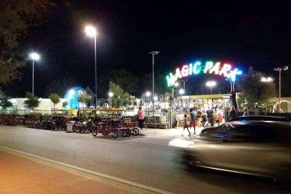 Azienda in vendita: Parco Giochi con Bar/Ristorante a Senigallia - Giochi e Svago - Immagine principale