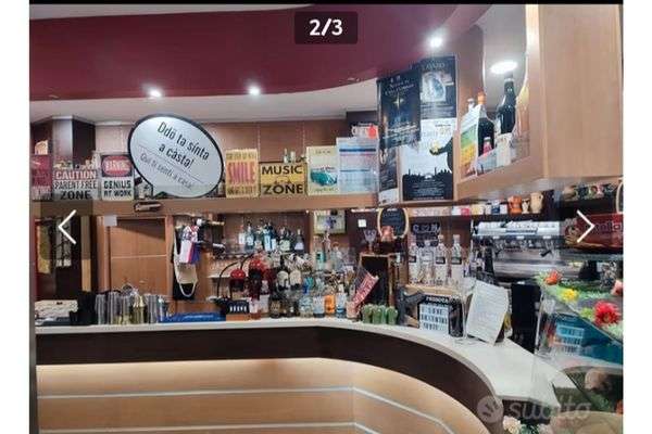 Azienda in vendita: Bar paninoteca. Ottima posizione strategica .
105 m in buone cond a Martina Franca - Bar - Immagine principale