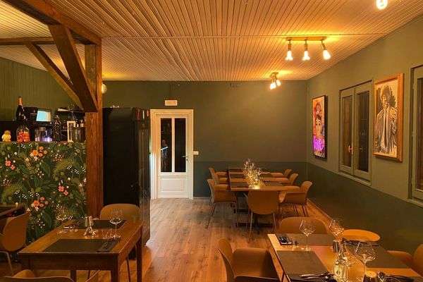 Azienda in vendita: Ristorante stekaus  a Vigliano Biellese - Ristoranti - Immagine principale