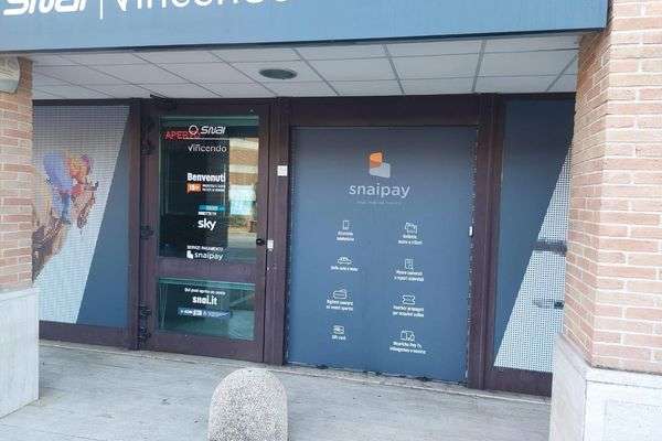 Azienda in vendita: Vendesi Licenza Punto SNAI a DEruta (PG) a Deruta - Sale giochi - Immagine principale