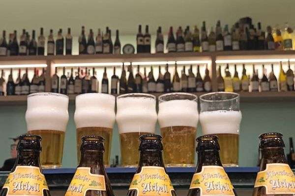 Azienda in vendita: Vendo attività bar storica a Gaeta  a Gaeta - Bar - Immagine principale