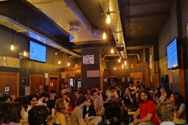 Azienda in vendita: *PUB IN VENDITA A ROMA* a Roma - Bar - Immagine principale
