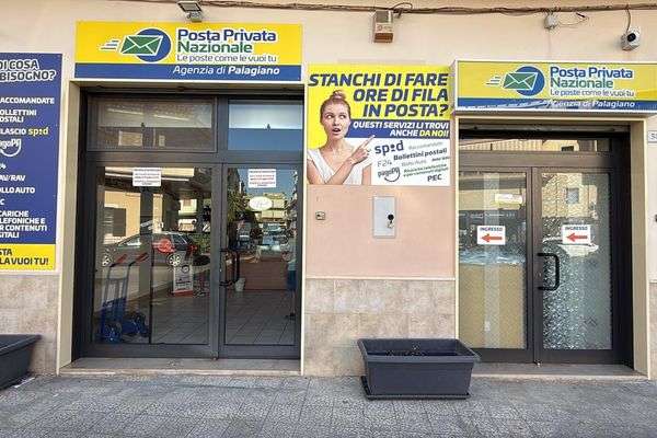 Azienda in vendita: Vendo attività di servizi postali, spedizione pacchi, invio pacch a Palagiano - Logistica e Trasporti - Immagine principale