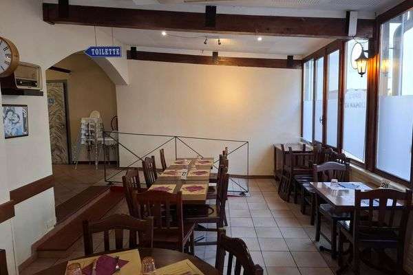 Azienda in vendita: Vendesi attività Ristorante Pizzeria Melegnano centro (Mi) a Melegnano - Pizzerie - Immagine principale