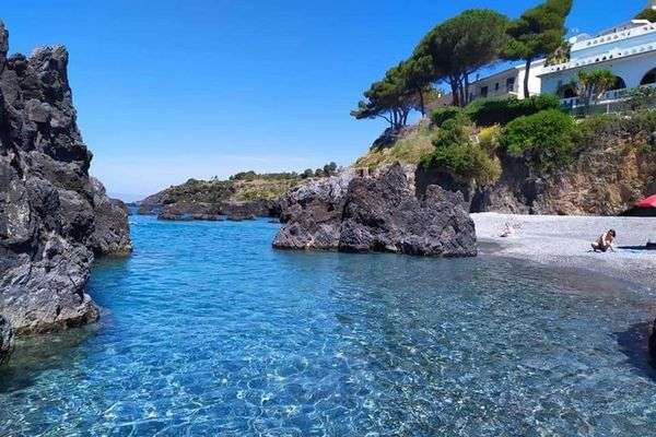 Azienda in vendita: Vendo hotel nuova costruzione,  22 camere, ristorante, spa, parch a Scalea - Hotel - Immagine principale