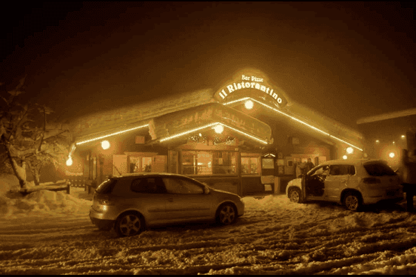 Azienda in vendita: Vendesi attività di ristorazione Courmayeur Valle D’Aosta  a Courmayeur - Ristoranti - Immagine principale