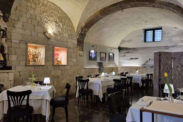 Azienda in vendita: Attività di ristorazione in centro Città a Modica bassa a Modica - Ristoranti - Immagine principale