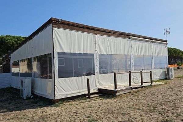 Azienda in vendita: Chiosco Bar/Ristorante spiaggia Sardegna a Roma - Ristoranti - Immagine principale