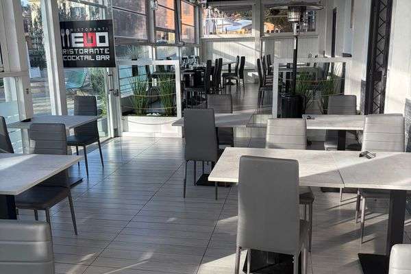 Azienda in vendita: Ristorante e cocktail bar 300mq con spazi esterni a Grottaferrata - Ristoranti - Immagine principale