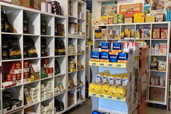 Azienda in vendita: Alimenti senza glutine-detergenti casa-cosmesi marchi prestigiosi a Verona - Negozi - alimentari e ortofrutta - Immagine principale