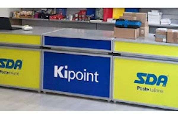 Azienda in vendita: Centro Spedizioni Kipoint, franchising di Poste Italiane a Cosenza - Logistica e Trasporti - Immagine principale