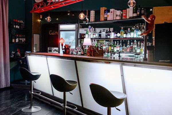Azienda in vendita: Vendesi storico ristorante / club ad alta redditività a Alessandria - Ristoranti - Immagine principale