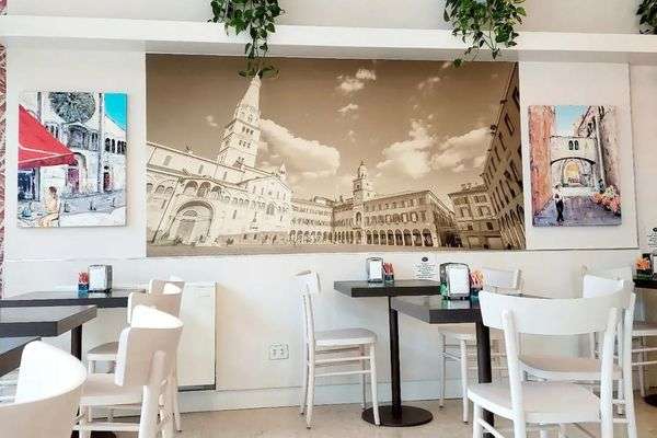 Azienda in vendita: Vendesi avviato bar con ristorazione – Modena Ovest a Modena - Bar - Immagine principale