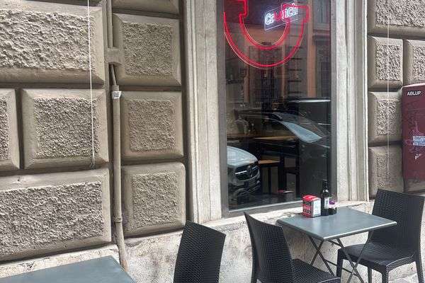 Azienda in vendita: Cedesi Caffetteria Specialty e Pizzeria avviata a Roma - Pizzerie - Immagine principale