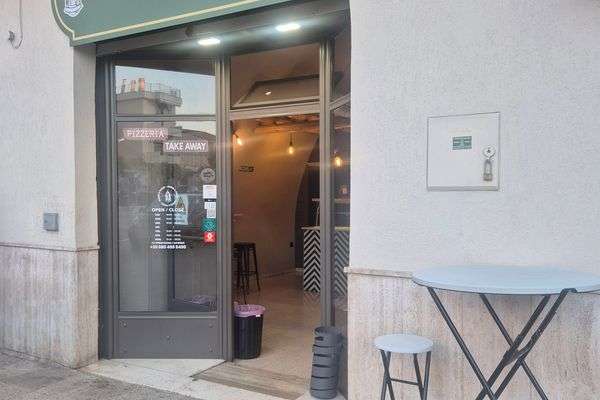 Azienda in vendita: Attività avviata da oltre 20 anni in vendita a Conversano – zona  a Conversano - Pizzerie - Immagine principale