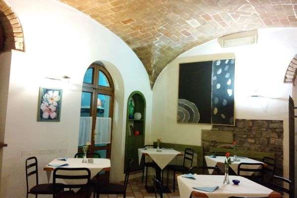 Azienda in vendita: Vendesi attività di ristorazione pizzeria in saline di Volterra a Volterra - Pizzerie - Immagine principale