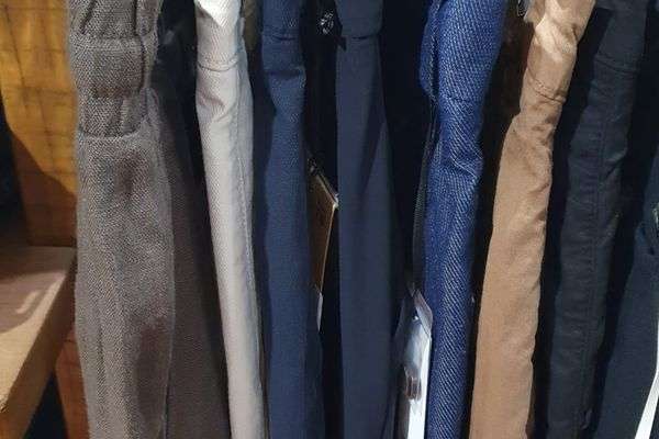 Azienda in vendita: Negozio di Abbigliamento Uomo Donna a Borgo San Lorenzo - Negozi - abbigliamento - Immagine principale