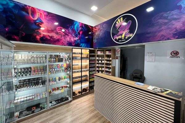 Azienda in vendita: Negozio Svapo - Sigarette Elettroniche a Milano - Tabaccherie - Immagine principale