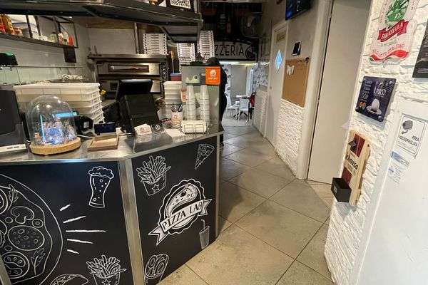Azienda in vendita: Occasione imperdibile locale moderno già avviato pronto a crescer a San Severo - Pizzerie - Immagine principale