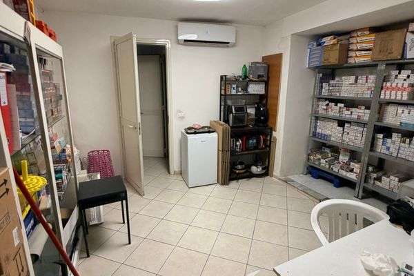 Azienda in vendita: CEDESI TABACCHERIA VOMERO NAPOLI, ADIACENZE METRO 4 GIORNATE a Napoli - Tabaccherie - Immagine principale