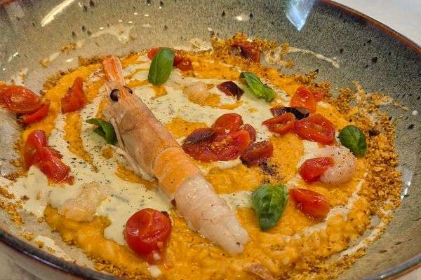Azienda in vendita: Ristorante di pesce ben avviato in centro a Bari.   a Bari - Ristoranti - Immagine principale
