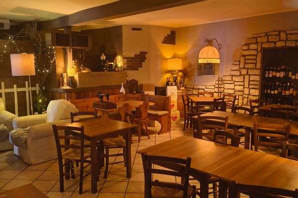 Azienda in vendita: Ristorante / brasserie avviato e completamente attrezzato – Piner a Perosa Argentina - Ristoranti - Immagine principale