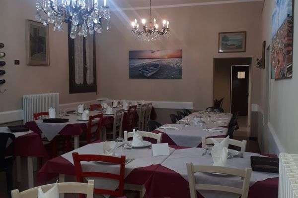 Azienda in vendita: VENDO ATTIVITA' AVVIATA: 
TRATTORIA PIZZERIA E AFFITTACAMERE 
  a Castel Guelfo di Bologna - Ristoranti - Immagine principale