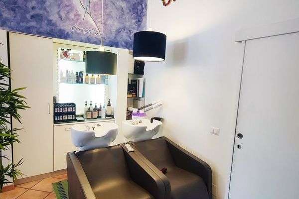 Azienda in vendita: Salone di Acconciature, Creative di Anna Maria, Cedessi attività  a Arezzo - Attività artigianali e professionali - Immagine principale