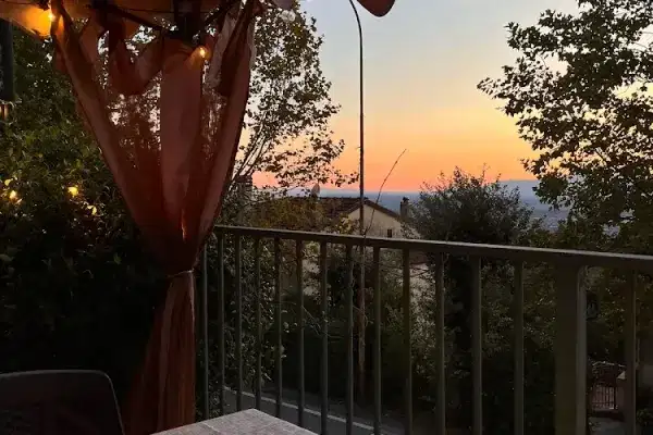 Azienda in vendita: ATTIVITÀ  DI RISTORAZIONE - BAR-PIZZERIA
Zona collinare turistica a Lamporecchio - Ristoranti - Immagine principale