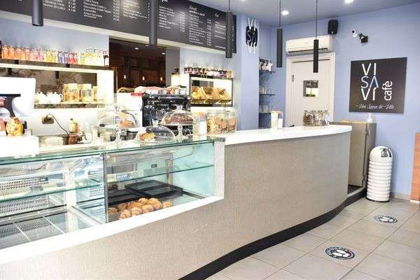 Azienda in vendita: ATTIVITA' FOOD&BEVERAGE CHIAVI IN MANO a Noci - Bar - Immagine principale