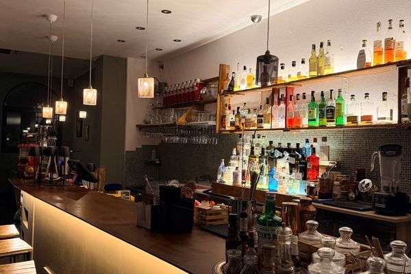 Azienda in vendita: Cocktail bar in Vendita a Faenza - Bar - Immagine principale