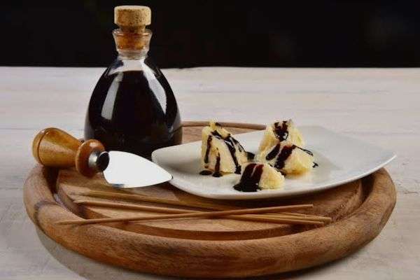 Azienda in vendita: AZIENDA ITALIANA SETTORE EXPORT ACETO BALSAMICO di MODENA  a Milano - Attività artigianali e professionali - Immagine principale