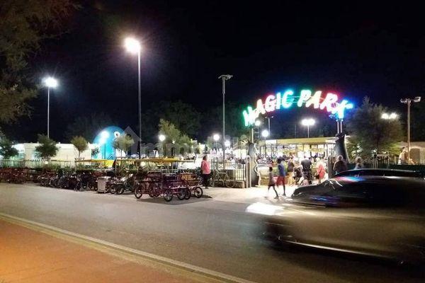 Azienda in vendita: Parco Giochi con Bar/Ristorante a Senigallia - Giochi e Svago - Immagine principale