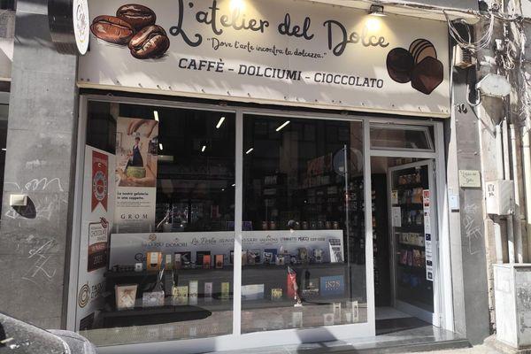 Azienda in vendita: Cedesi attivita' di caffè dolciumi e cioccolato a Bari a Bari - Pasticcerie - Immagine principale