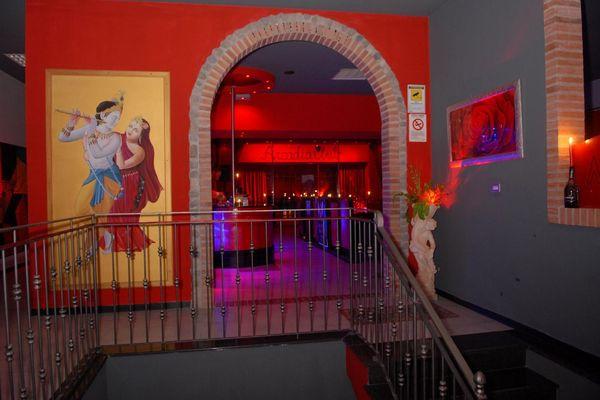 Azienda in vendita: Locale commerciale x eventi e spettacoli. a Catanzaro - Location per Eventi e Catering - Immagine principale
