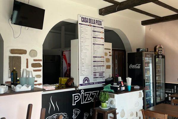 Azienda in vendita: PIZZERIA D'ASPORTO E DOMICILIO CON DISTESA ESTIVA   a Casalgrande - Pizzerie - Immagine principale