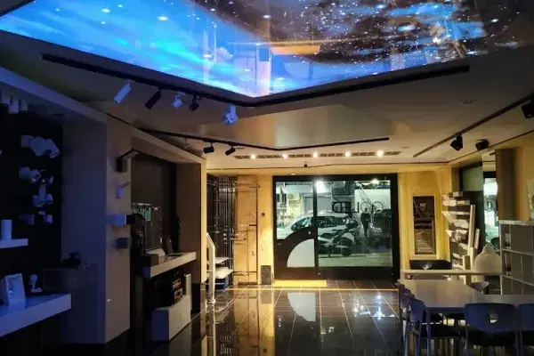 Azienda in vendita: Sistemi e componenti per l'illuminazione  a Roma - Elettronica di consumo - Immagine principale