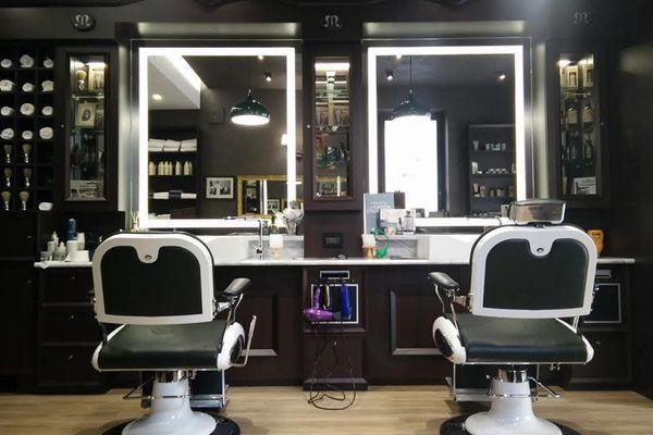 Azienda in vendita: Attività di Barberia Storica in pieno centro cittadina balneare.  a Cupra Marittima - Parrucchieri - Immagine principale