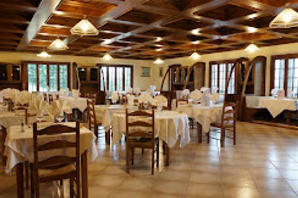 Azienda in vendita: Vendesi Hotel Ristorante Pizzeria nell'appennino Tosco Emiliano a Villa Minozzo - Hotel - Immagine principale
