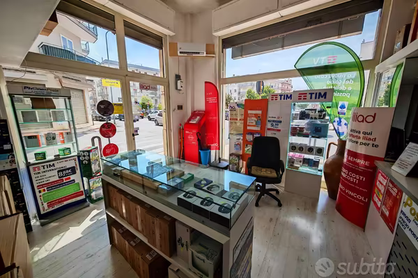 Azienda in vendita: Attività di Telefonia e Servizi a Ostuni - Elettronica di consumo - Immagine principale