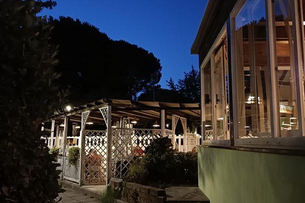 Azienda in vendita: Attività di Bar Pizzeria, attiva dal 2003 a Meldola - Pizzerie - Immagine principale