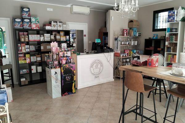 Azienda in vendita: Commercio al dettaglio di caffè torrefatto in capsule e cialde a Reggio Emilia - Negozi - alimentari e ortofrutta - Immagine principale