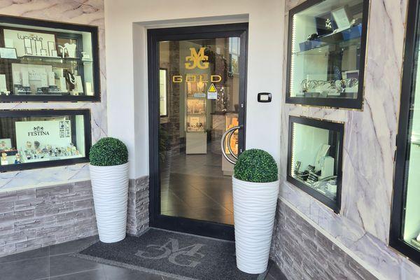 Azienda in vendita: Attività con clientela consolidata sul mercato da oltre 30 anni a Roma - Gioiellerie e oreficerie - Immagine principale