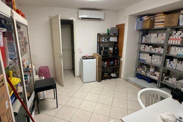 Azienda in vendita: CEDESI TABACCHERIA VOMERO NAPOLI, ADIACENZE METRO 4 GIORNATE a Napoli - Tabaccherie - Immagine principale