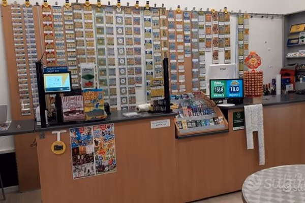 Azienda in vendita: Attività di negozio Bevande e Snack Servizi Gratta e Vinci Giochi a Fano - Bar Tabacchi - Immagine principale