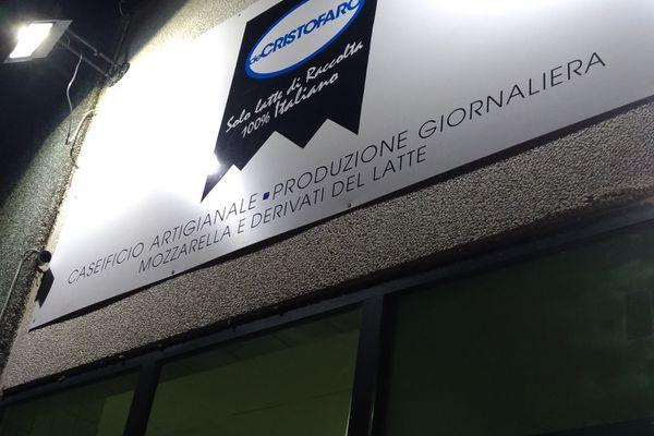 Azienda in vendita: Caseificio artigiano compreso punto vendita e vendita ingrosso  a Montemiletto - Attività artigianali e professionali - Immagine principale