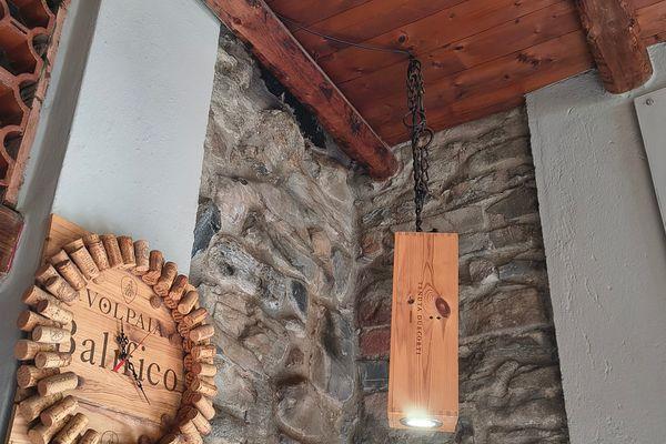 Azienda in vendita: Vendesi Licenza Bar Storico con Patentino Tabacchi – Avviamento  a Lecco - Bar - Immagine principale