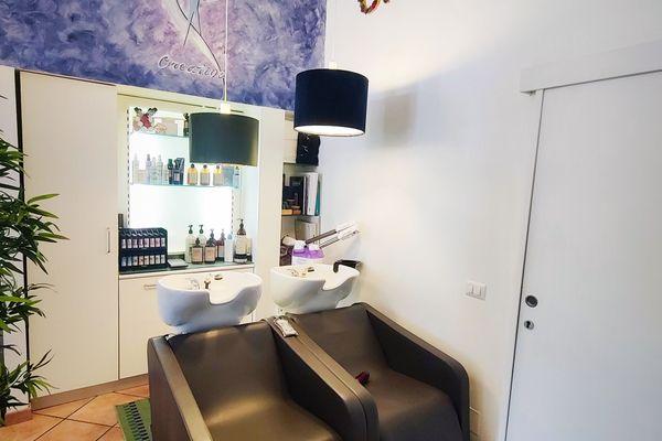 Azienda in vendita: Salone di Acconciature, Creative di Anna Maria, Cedessi attività  a Arezzo - Attività artigianali e professionali - Immagine principale