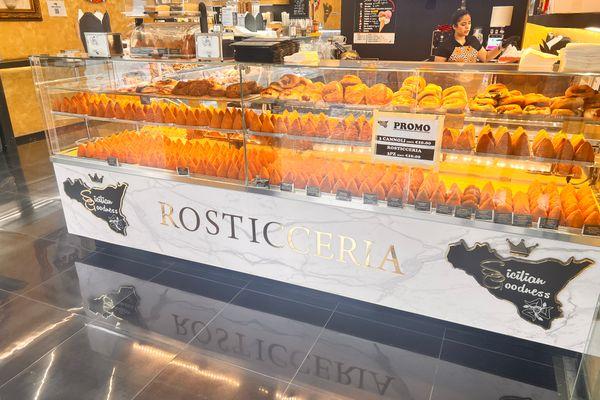 Azienda in vendita: In vendita attività di ristorazione siciliana avviata a Padova  a Padova - Bar - Immagine principale